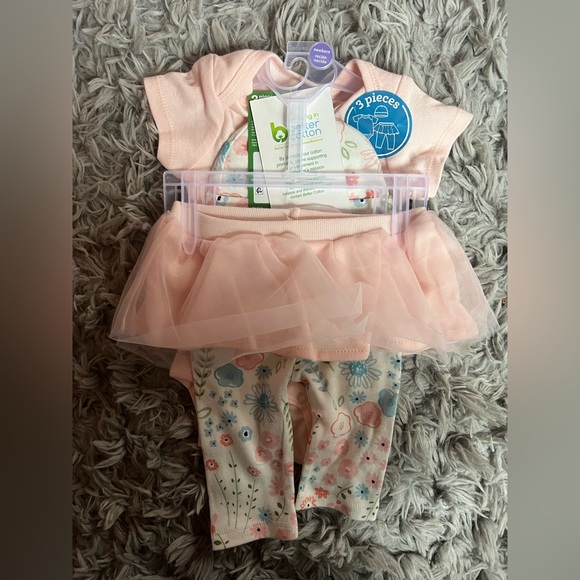 3pc newborn set - Picture 2 of 2